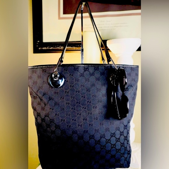 RARE AUTH GUCCI Sunglasses NY YANKEES collab  Unisex - Picture 13 of 13